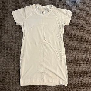Lululemon Swifty Tee